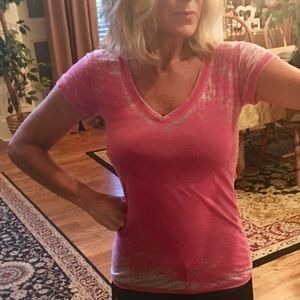 ⭐️Vintage “Well Worn”comfy soft faded vneck Tshirt